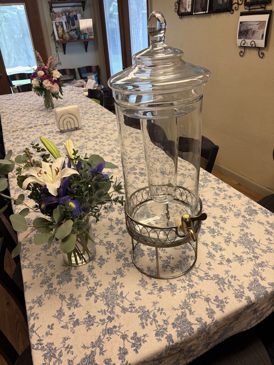 Glass Beverage Dispenser