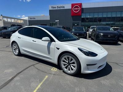 2022 Tesla Model 3 Long Range