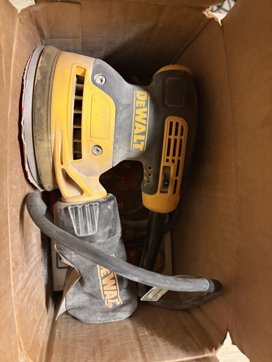 Dewalt Orbit Sander
