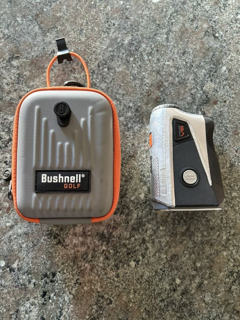 Bushnell Tour V6 Range Finder