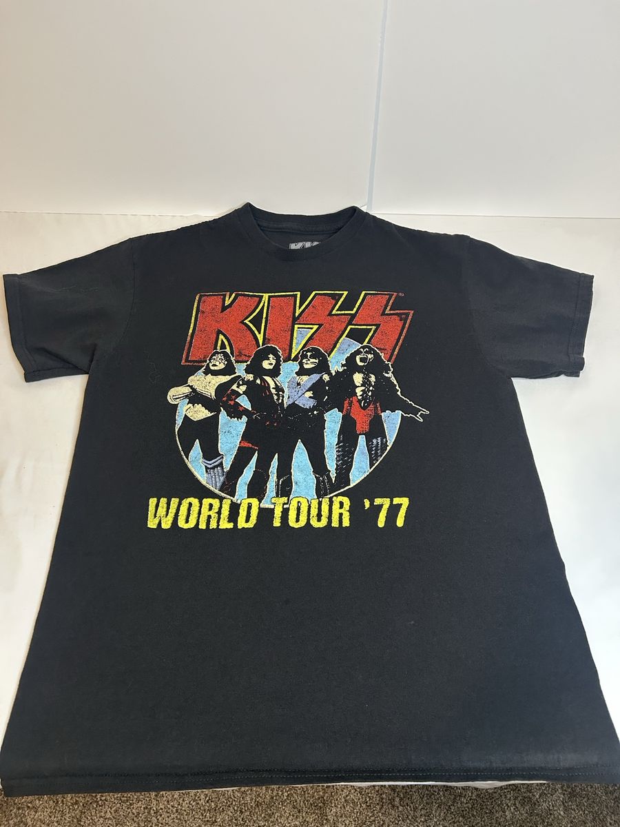 KISS World Tour '77 Graphic Band T-Shirt Men's Black Size M (38/40) Short Sleeve Cotton Tee