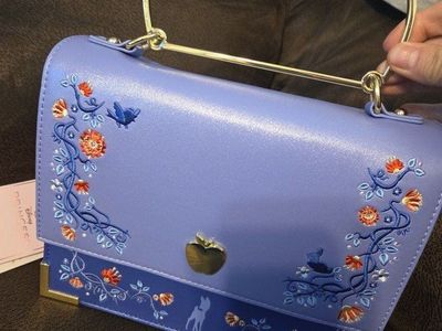 snowman white hand bag