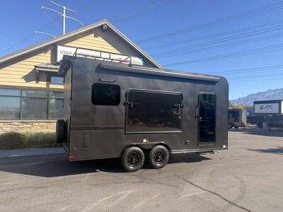 8x18 / 8.5x18 10K Toy Hauler Travel Trailer Fridge/Microwave TRIPLE TENT!!! Raynger 2026