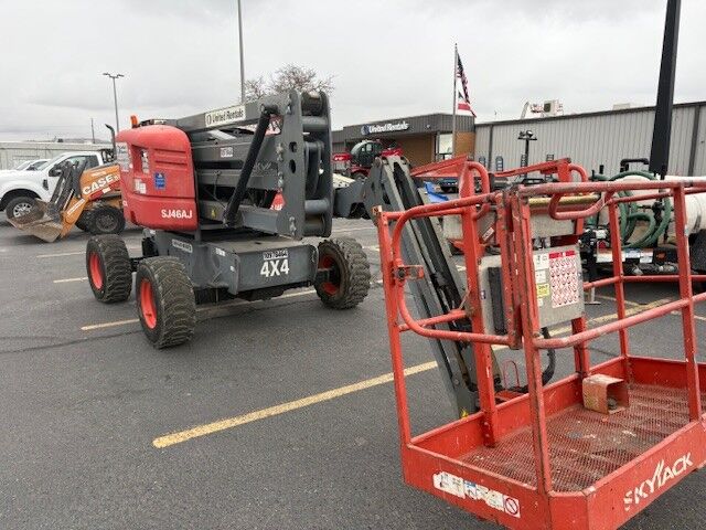 Boom lift Skyjack articulated 45ft