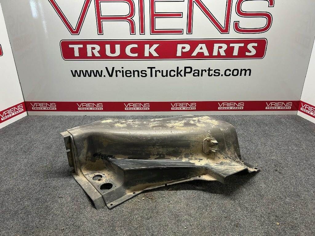 Volvo VNL Fender Extension