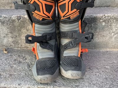MSR M3X Youth Motocross Boots - Size 3, Orange/Gray/Black, Excellent Condition