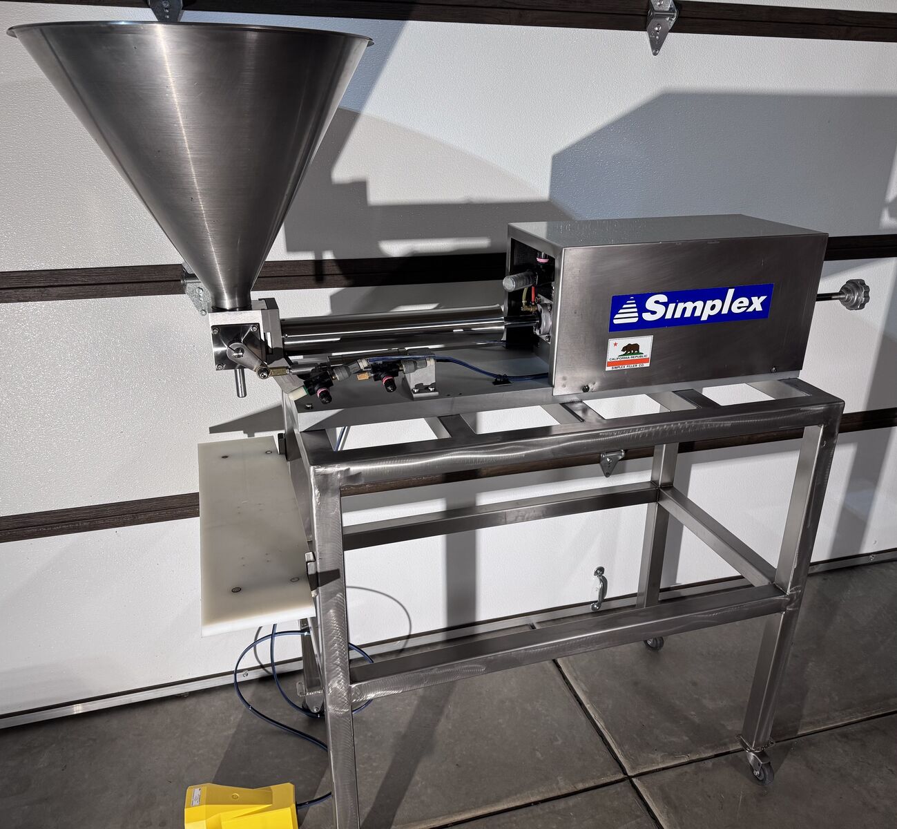 Simplex filler AV100