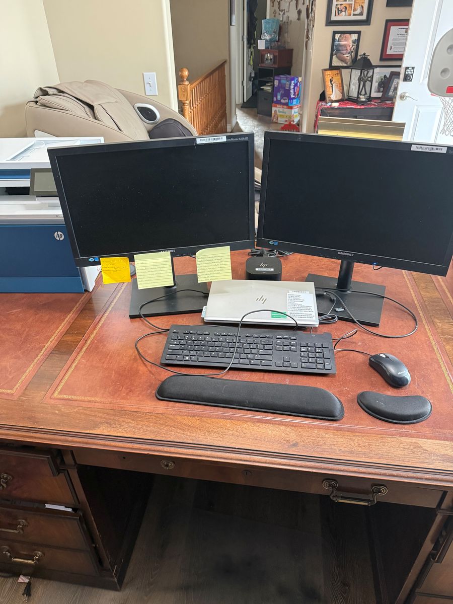 Free Desk