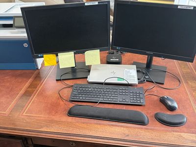 Free Desk