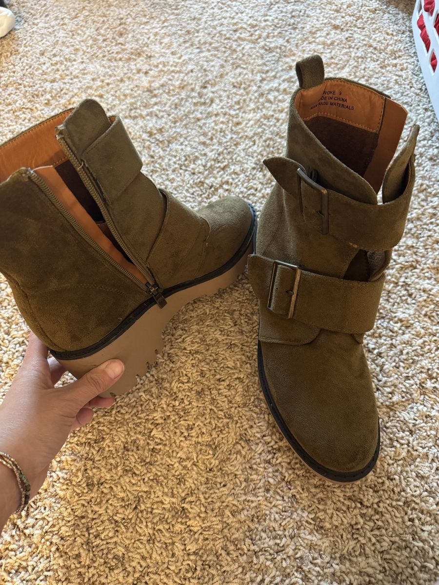 Hey Girl Calve height Boots W9