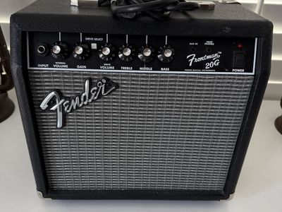 Fender Frontman 20