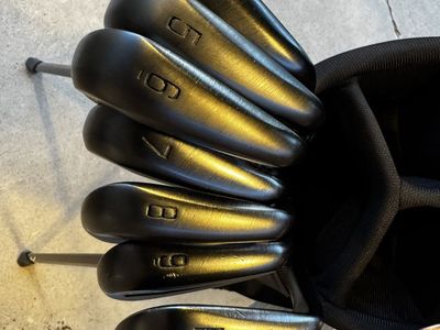 Mizuno JPX 925 Forged Black