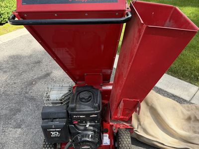 Chipper Shredder, Troy-BILT