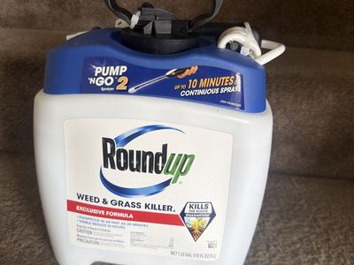 Roundup Pump 'N Go 2 Weed & Grass Killer - 1.33 Gallon Continuous Spray