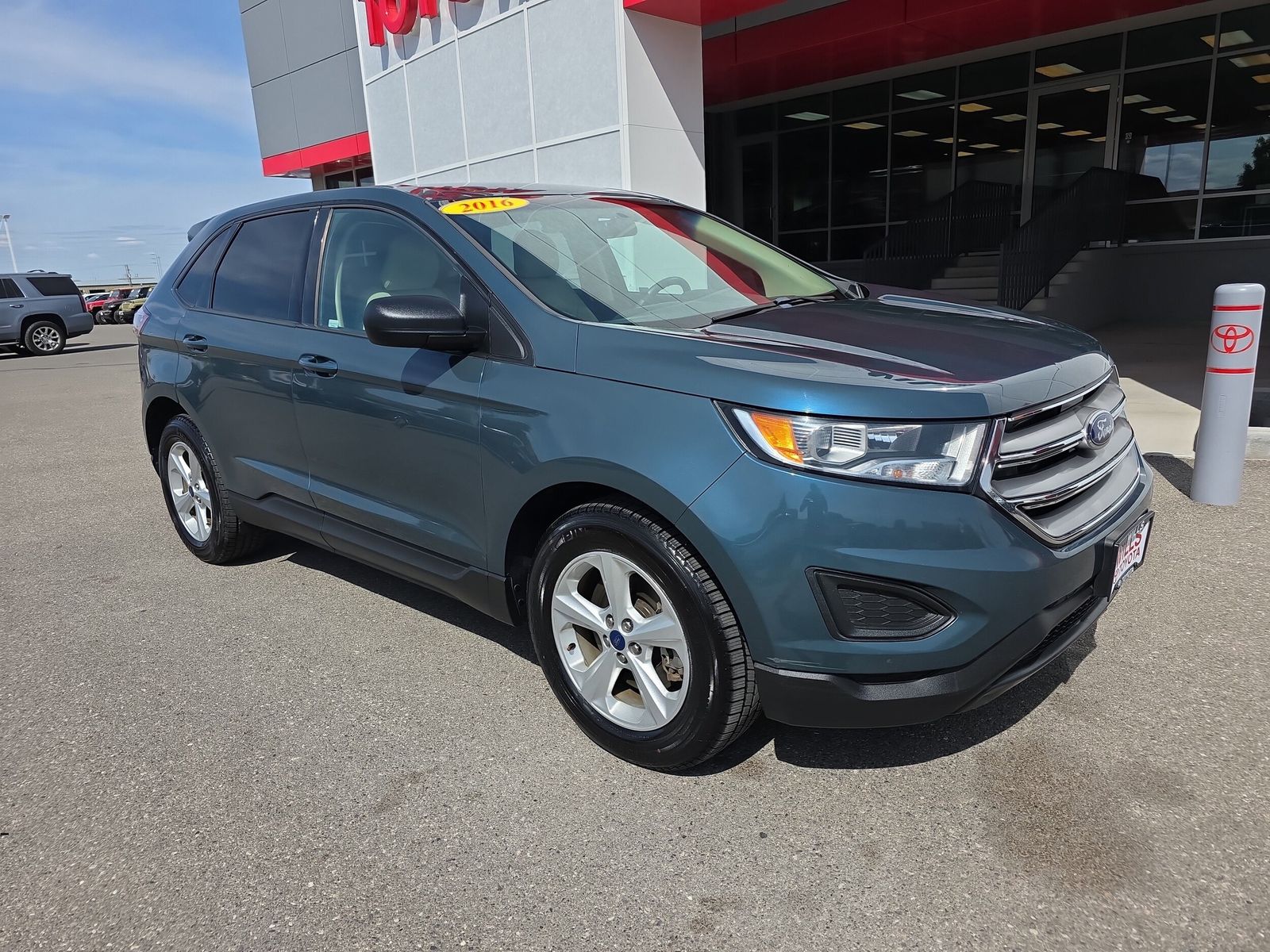 2016 Ford Edge SE