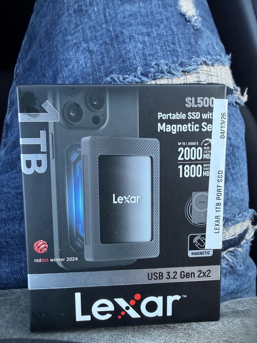 Lexar SL500 1TB Portable SSD with Magnetic Set USB 3.2 Gen 2x2