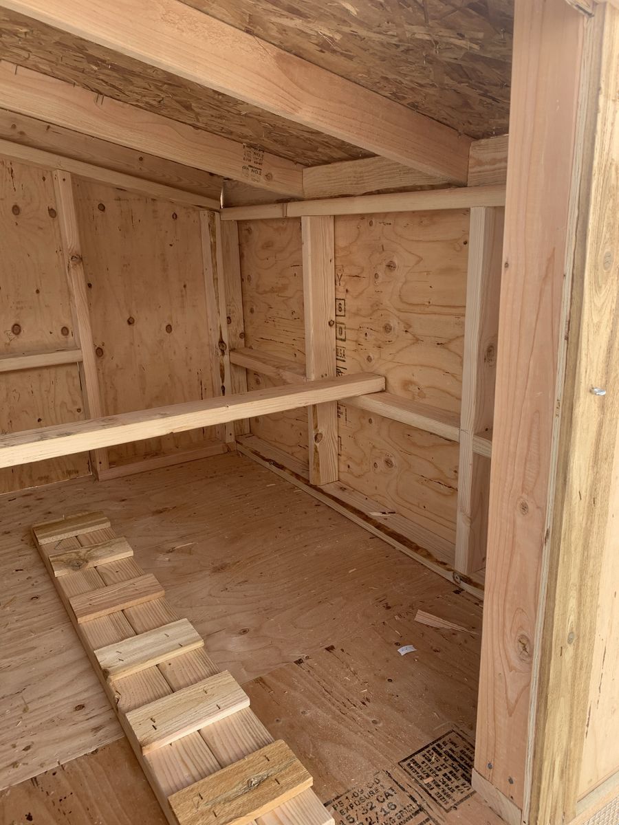 Main image 7