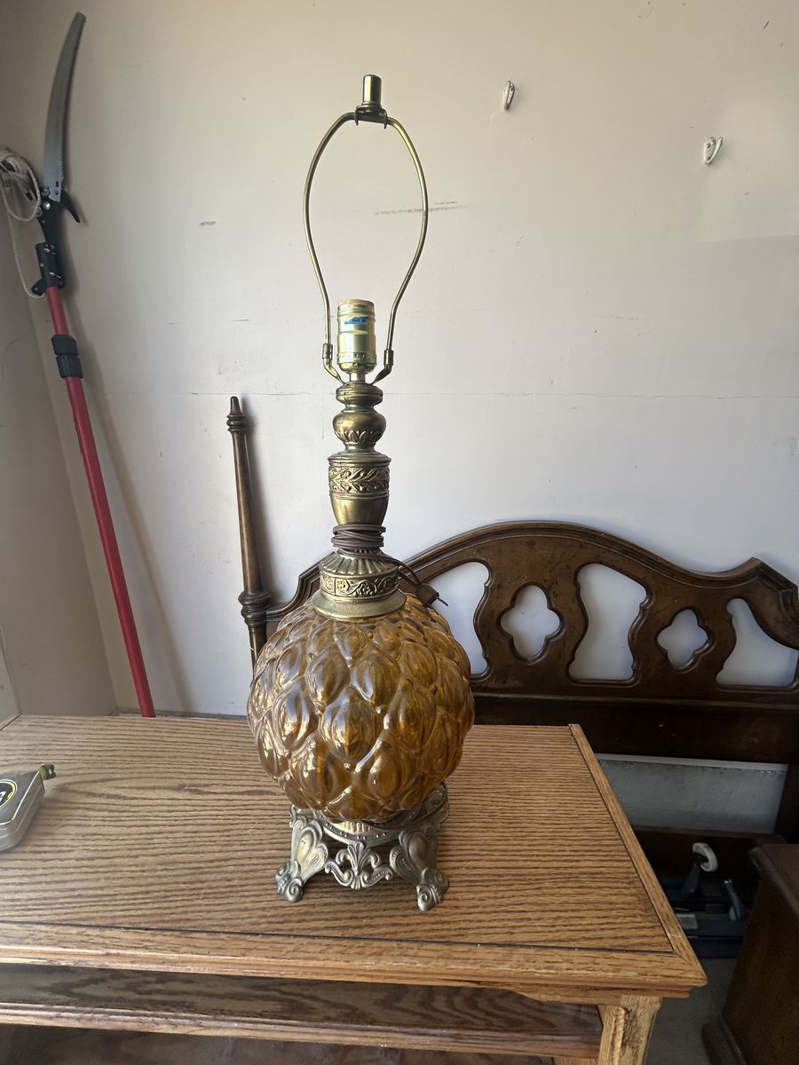 Vintage 1970 Amber Glass Lamp