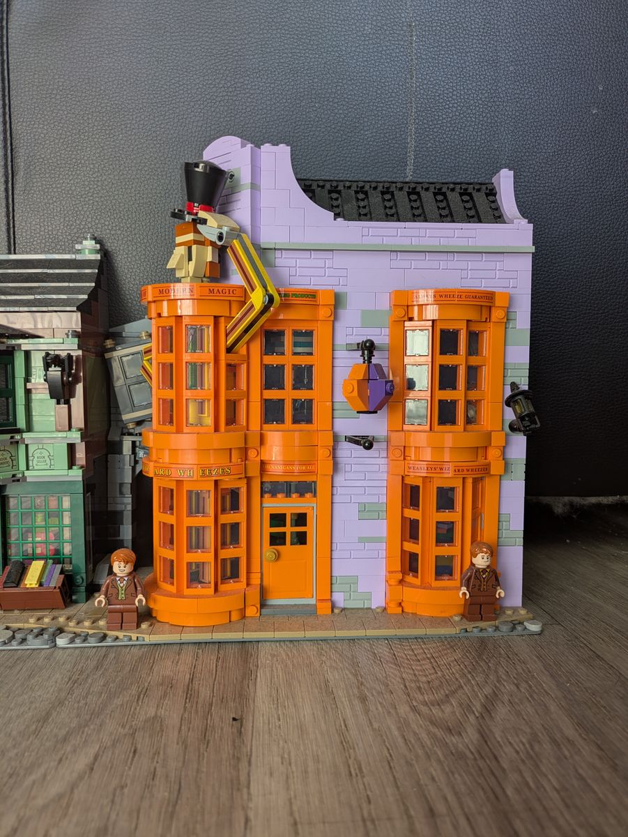 Main image 2