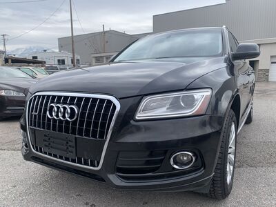 2013 AUDI Q5 2.0T quattro Premium