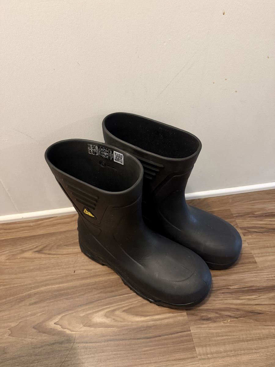 Size 11 Comp Toe Slip Resistance Work Boots