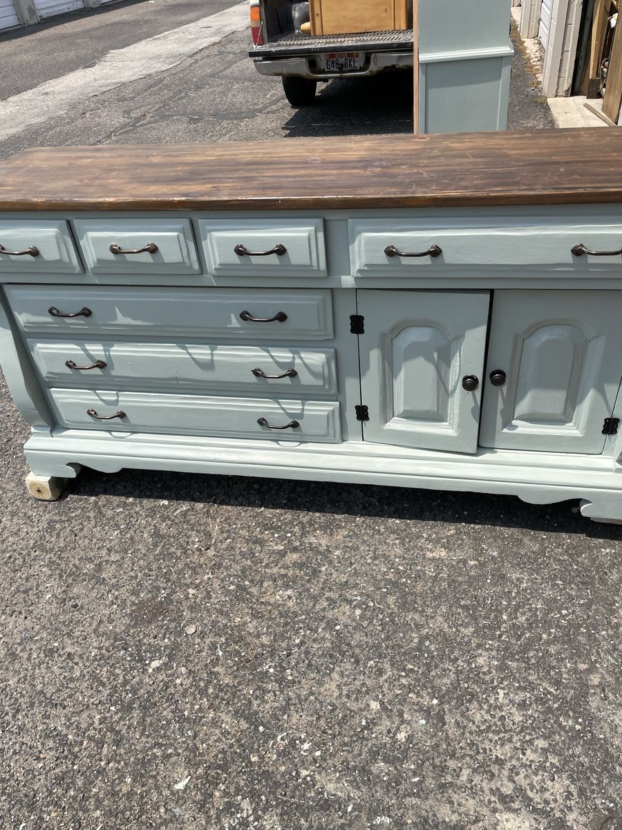 DRESSER wood pine