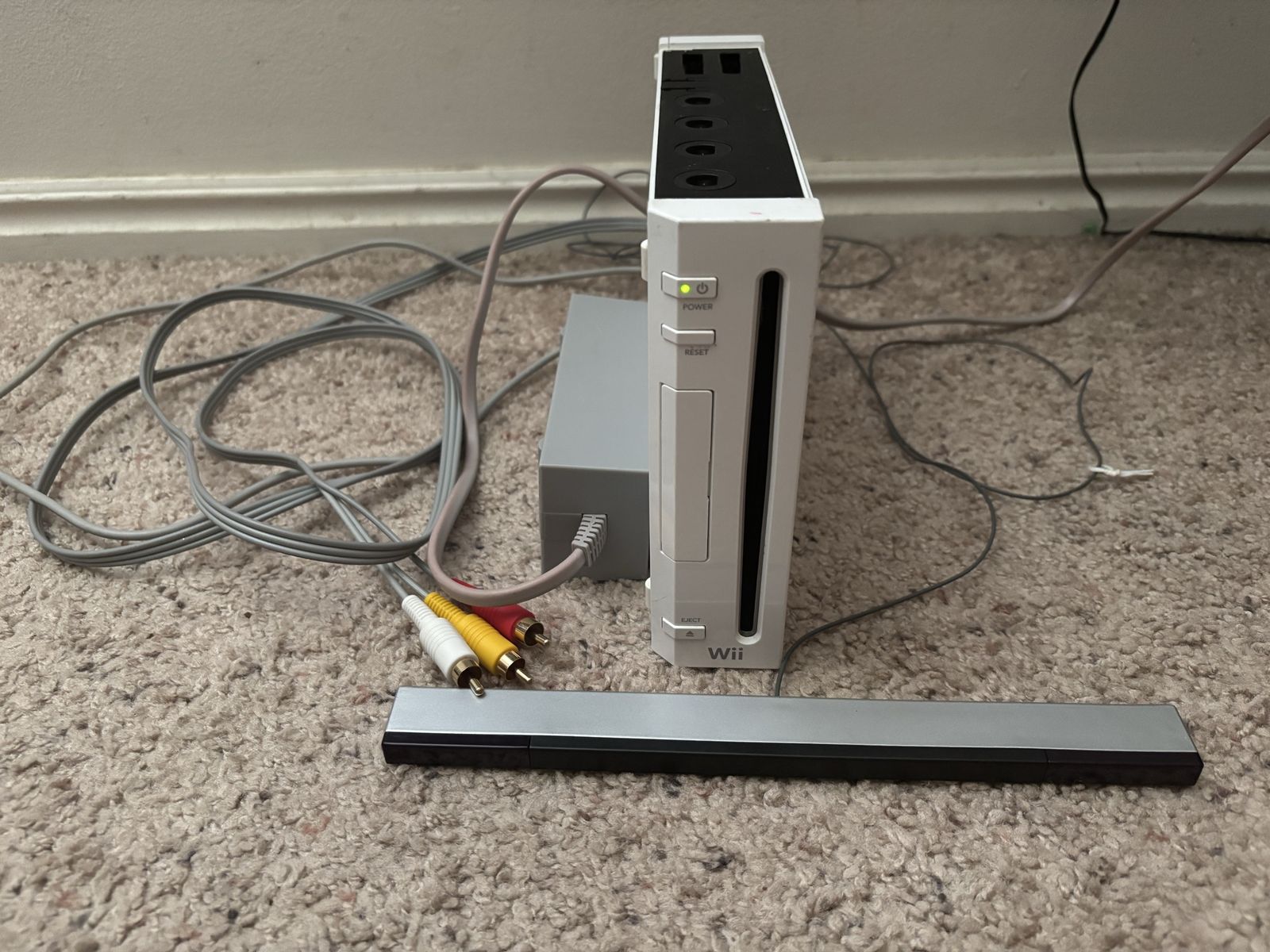 Nintendo Wii Original RVL-001 with GameCube ports - Powers on. Includes power cord, AV cable. Sold as-is.
