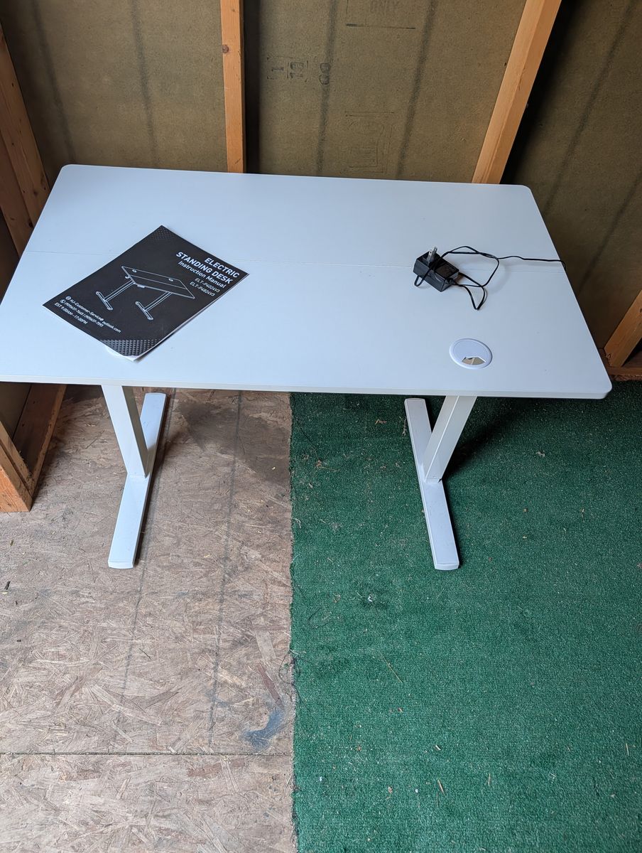 Electric Adjustable Standing Desk White 40" x 24" Sit/Stand Office Table