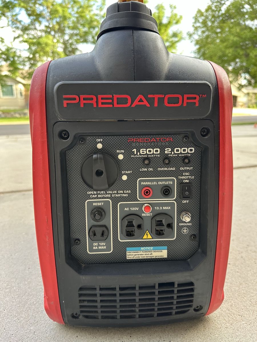 Predator 2000W Inverter Generator – Excellent Condition