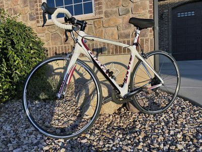 2014 Liv Avail Carbon Road Bike – Shimano Ultegra – P-SL1 Wheels – Medium