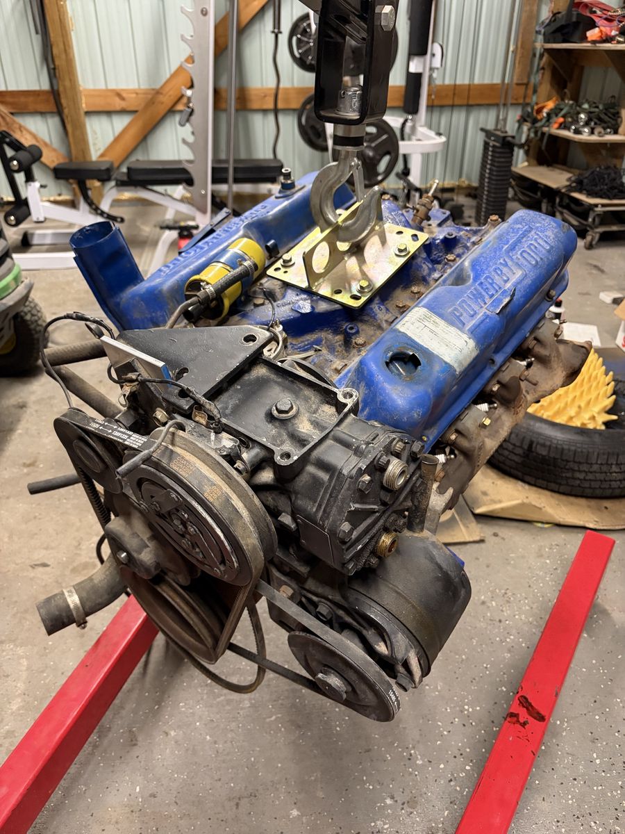 1968 Ford Mustang 289 small block Engine w/AC