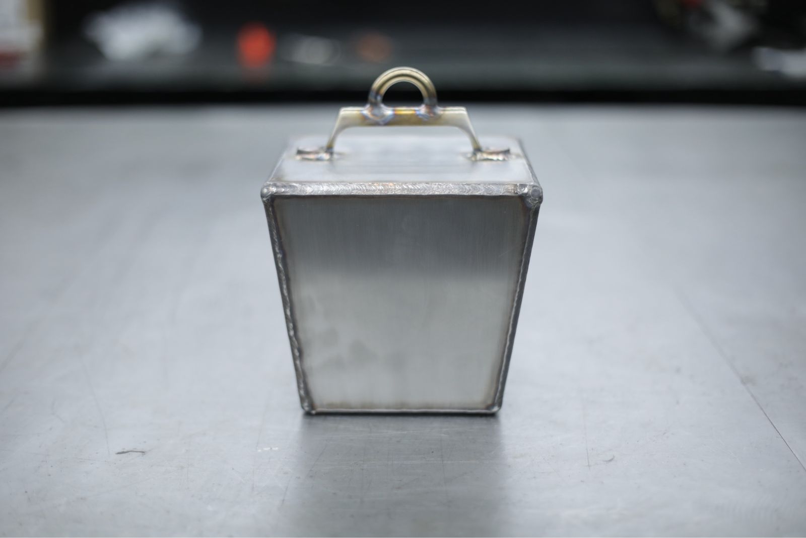 Main image 4