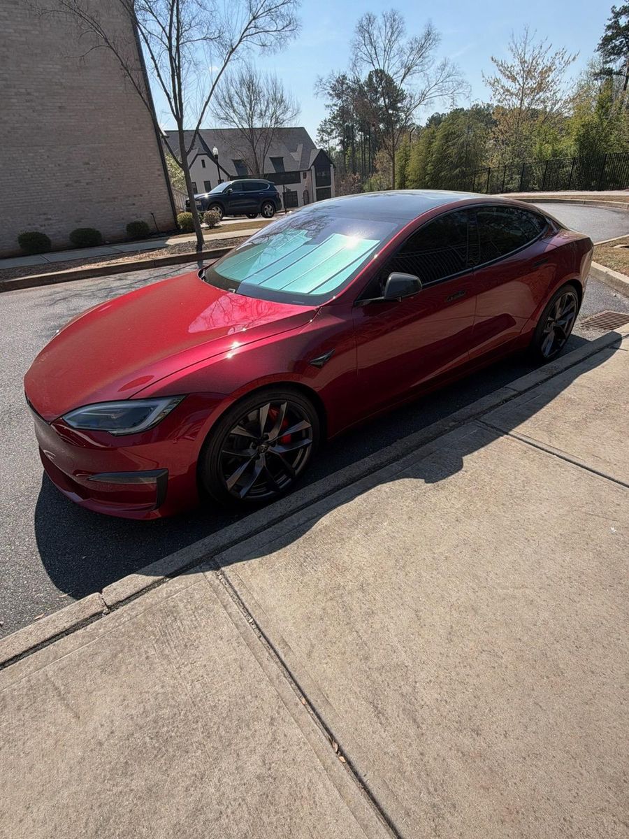 2025 Tesla Model S Plaid