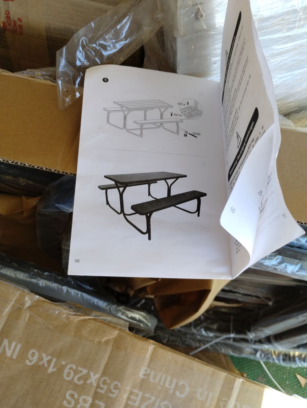 brand new kids picnic table w/ benchs pt # op3499bk