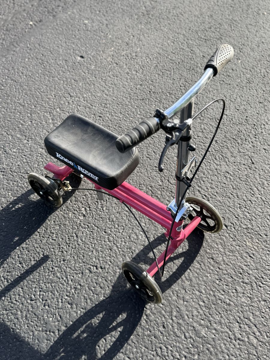 Knee rover