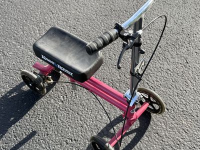 Knee rover