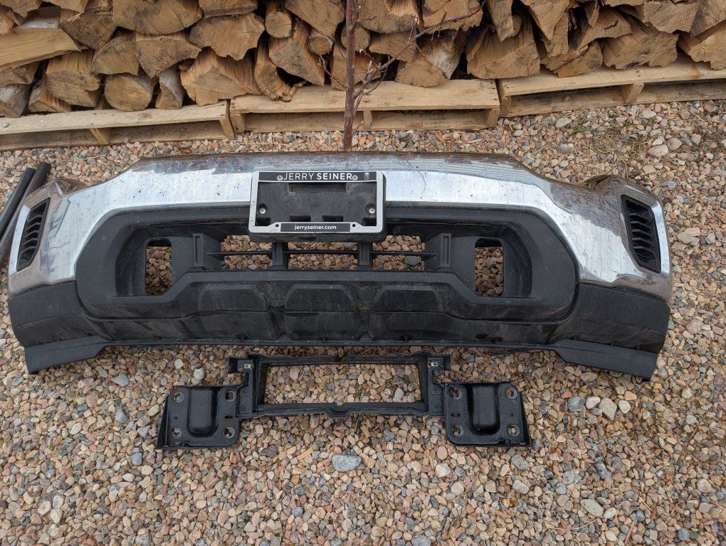 2023 GMC 3500 Bumper