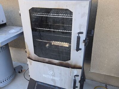 Masterbuilt Large WiFi Bluetooth Charcoal Cabinet