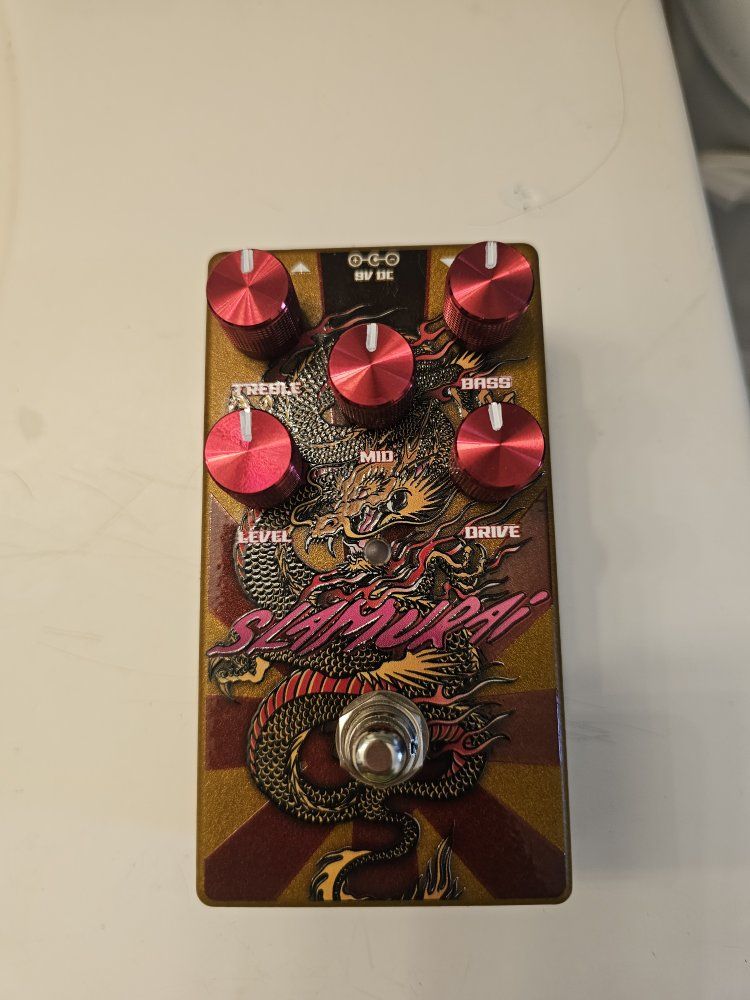 AllPedal Slamurai Overdrive Guitar Effects Pedal - Dragon Graphic, Red Knobs