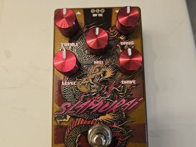 AllPedal Slamurai Overdrive Guitar Effects Pedal - Dragon Graphic, Red Knobs