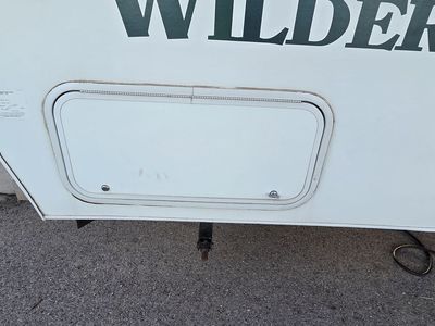 25' 2005 Fleetwood Wilderness for sale