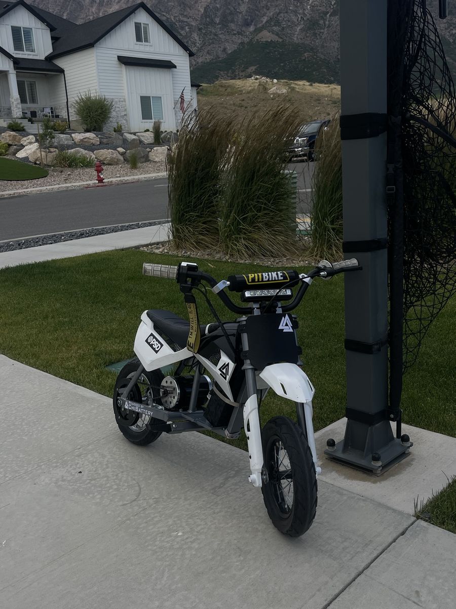Razor MX350 Electric Dirt Bike - Heavily Modded, 25mph, 36V 20Ah Battery, 1000W Motor