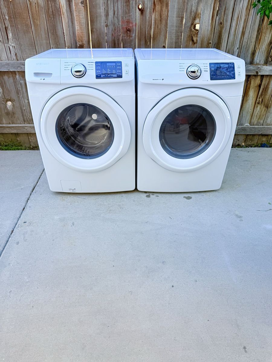 Samsung Front Load Washer and Dryer Set White Used
