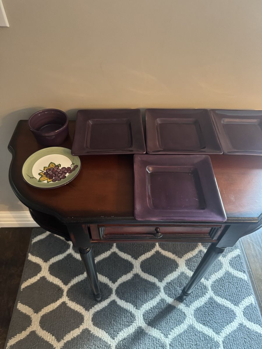 Purple Square Appetizer Plates & Grape Dipping Bowl Set - excellent condition
