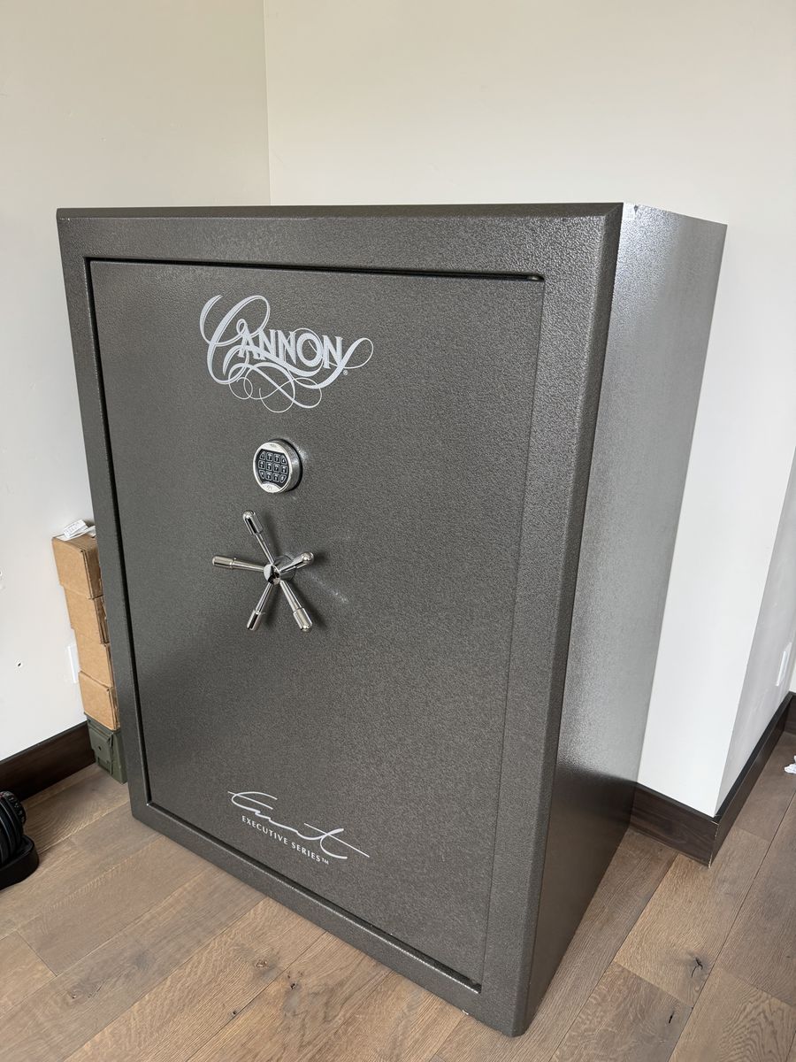 Cannon Executive Series 72 Gun Safe - Digital Keypad 60min