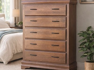 Dresser/ Chest Of Drawers
