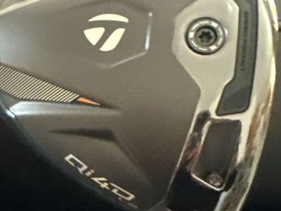 Taylormade Qi4D LS Driver