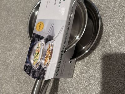 Cuisinart skillet set -new