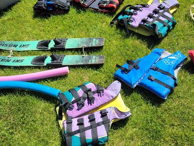 Boat Accessories Ski's Life Jackets Ropes Tubes