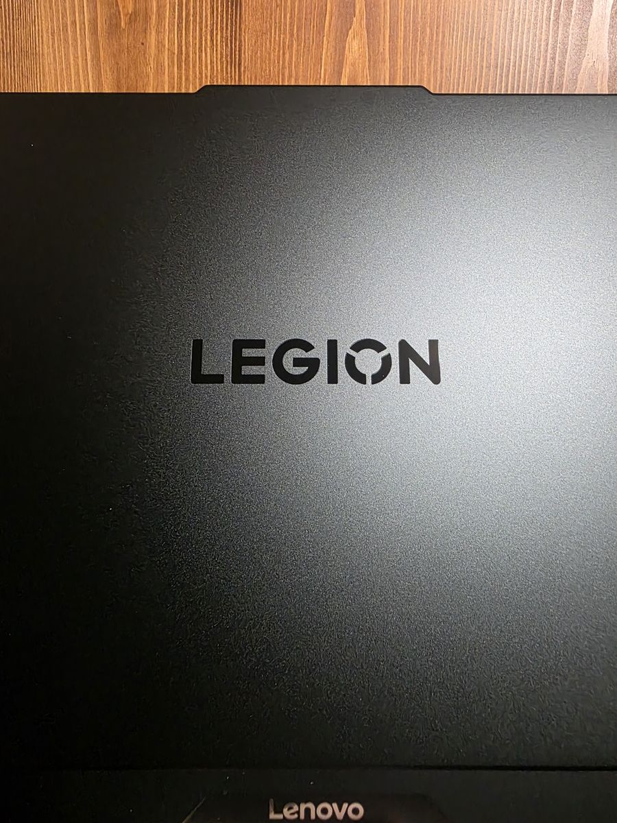 Lenovo Legion Pro 5i Gen 10 OLED 5070 32gb RAM 2TB SSD